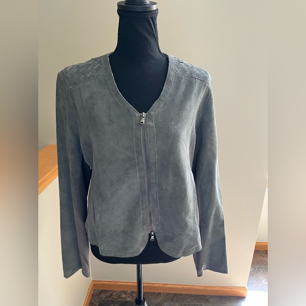 Ella Moss gray suede leather with silk blend lining chic moto jacket.Size large.